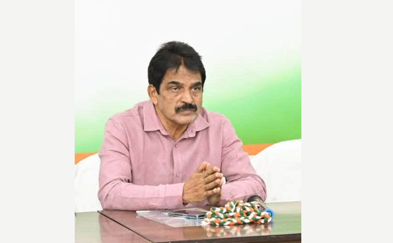 സൈബർ ആക്രമണം; ‘ആർക്കെതിരെയും കേസ് എടുക്കരുതെന്നാണ് തന്റെ നിലപാട്, പക്ഷേ സൈബറിടത്തിൽ സ്വന്തം നേതാവിനെ അപമാനിക്കുന്നവർ ആത്മപരിശോധന നടത്തണം’; കെസി വേണു​ഗോപാൽ

